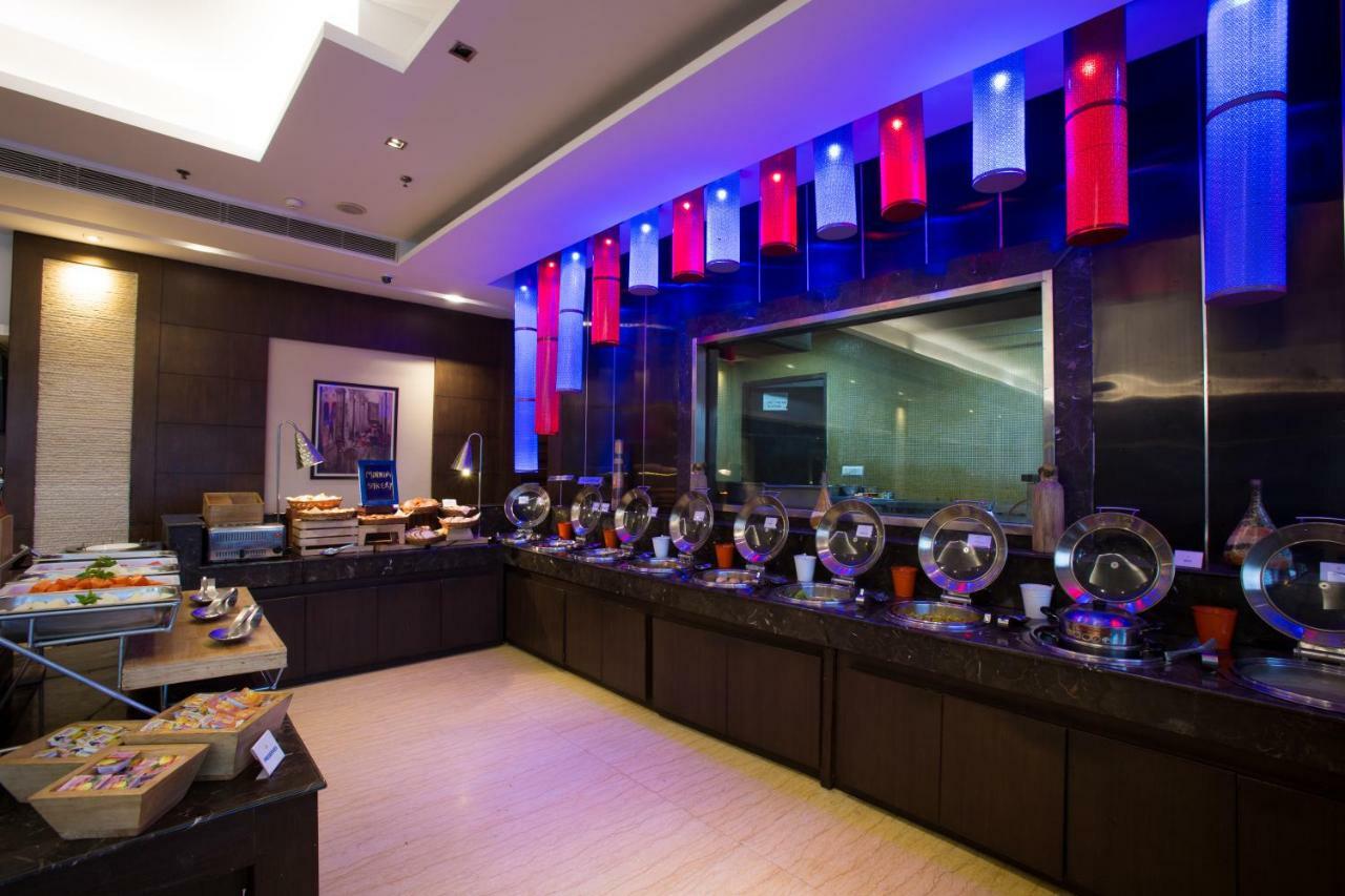 Golden Tulip Chandigarh, Панчкула Экстерьер фото
