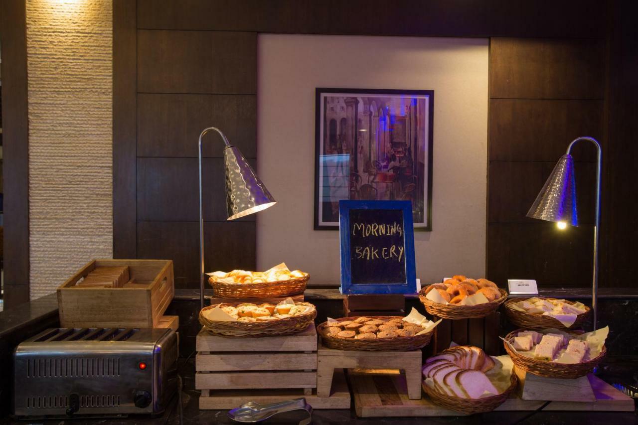 Golden Tulip Chandigarh, Панчкула Экстерьер фото