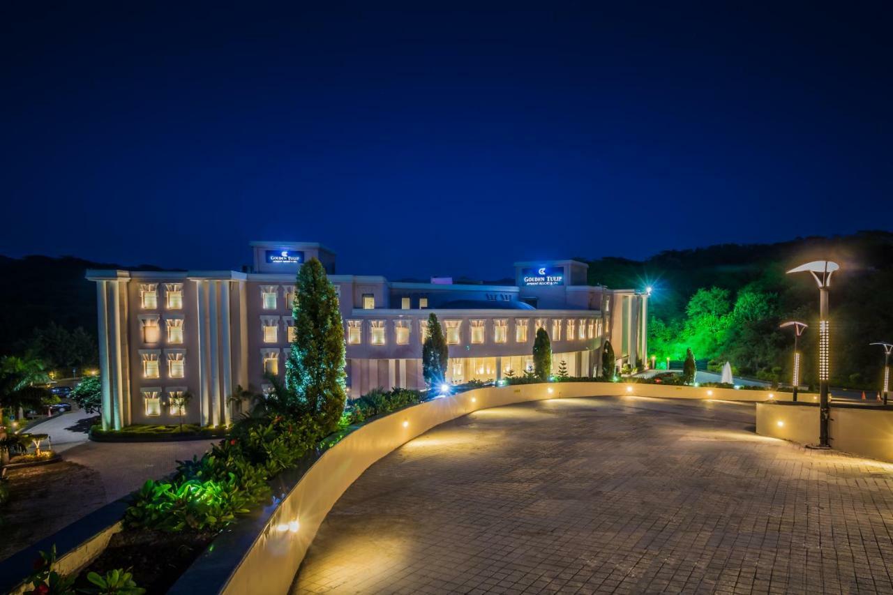 Golden Tulip Chandigarh, Панчкула Экстерьер фото